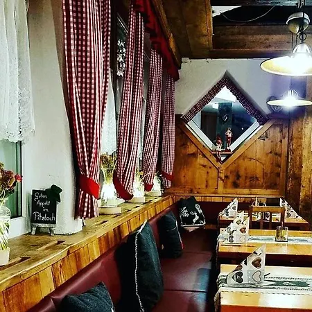 アパート Pepis Inklusive Sommercard イェルツェンス